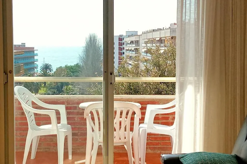 Apartamento Adara A 200 Metros De La Playa Lloret de Mar Spain
